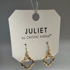 Gold clover earrings